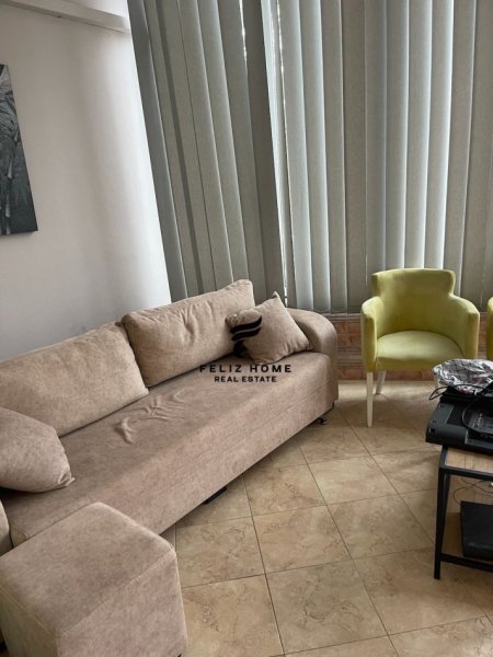 Tirane, jepet me qera apartament 3+1+Ballkon Kati 2, 135 m² 800 € (KOPSHTI ZOOLOGJIK)