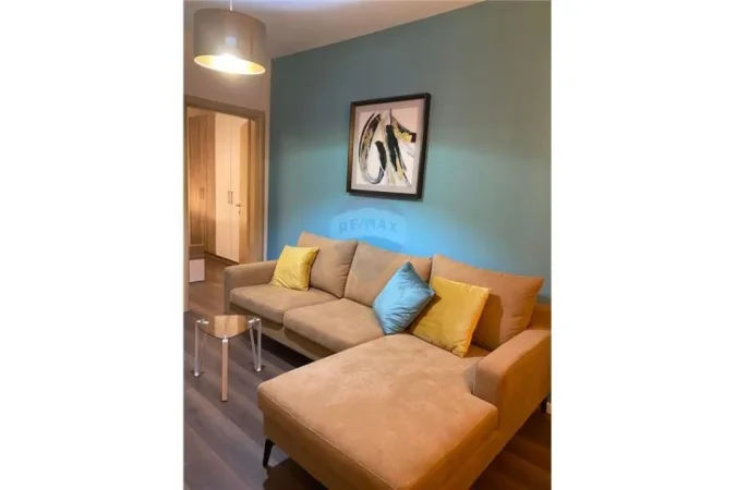 Tirane, jepet me qera apartament 1+1 , 600 € (Delijorgji)