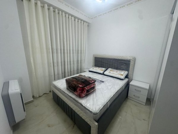 Tirane, jepet me qera apartament 2+1 Kati 2, 115 m² 850 € (Uzina Dinamo)