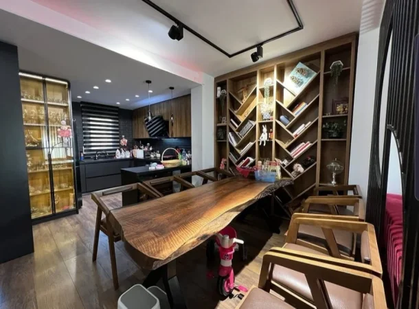 Tirane, shitet apartament 2+1 Kati 1, 110 m² 240.000 € (TEK LIQENI I THATE)