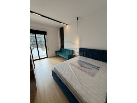 Tirane, jepet me qera garsonier 1+1 Kati 4, 35 m² 400 € (perballe Universitetit &quot;Zoja e Këshillit të Mirë&quot;, Tiranë AREA47056)