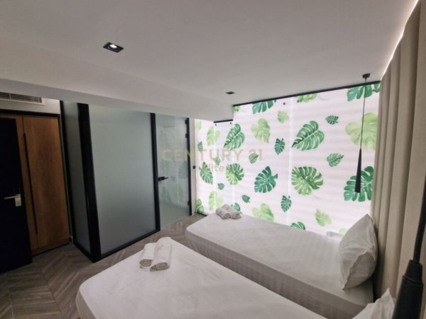 Tirane, shes hotel Kati 8, 2.400 m² 7.200.000 € 