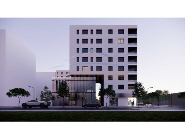 Tirane, shitet apartament 2+1 Kati 4, 124 m² 194.480 € (Fusha e Aviacionit)