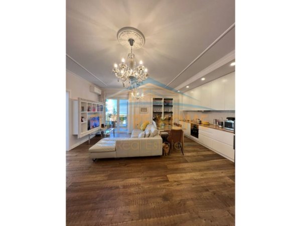 Tirane, shitet apartament 2+1 Kati 4, 98 m² 220.000 € (Liqeni i Thate)