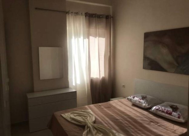 Tirane, jepet me qera apartament 1+1+Ballkon Kati 1, 50 m² 350 € (Fresk , rruga muhamed deliu , te pika e gazit)