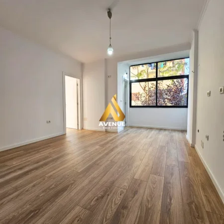 Tirane, shitet apartament 1+1 Kati 2, 46 m² 112.000 € (muhedin llagani)