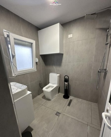 Tirane, jepet me qera garsonier 1+1 Kati 1, 40 m² 400 € (Rruga e Elbasanit)