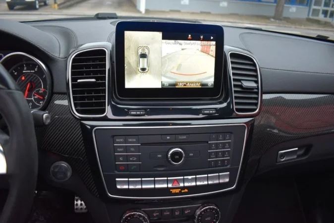 France, shes SUV | Fuoristrad | Xhip Mercedes-Benz GLE 63 AMG Coupe 4Matic 360Cam*Pano*FullOption Benzin, gri metalizato automatik Kondicioner 150.000 km 28.999 €