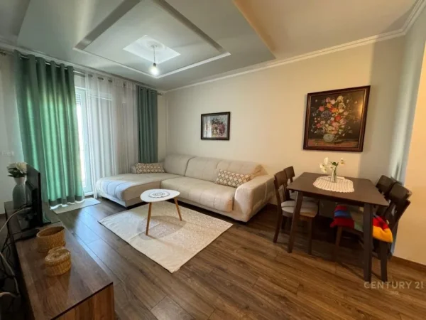 Tirane, jepet me qera apartament 1+1+Aneks+Ballkon Kati 9, 60 m² 550 € (Kompleksi Magnet Tirana, Albania)