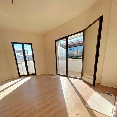 Tirane, shitet apartament 3+1 , 149 m² (Shkolla Vasil Shanto)