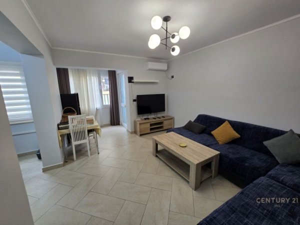 Tirane, jepet me qera apartament 2+1+Aneks+Ballkon Kati 4, 75 m² 650 € (Margarita Tutulani Tirana, Albania)