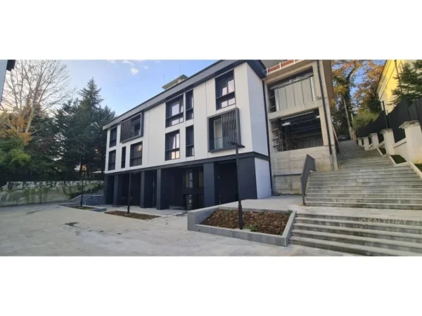 Tirane, shes apartament duplex Dublex , 246 m² 589.512 € (Rezidenca Altea Tirana, Albania)