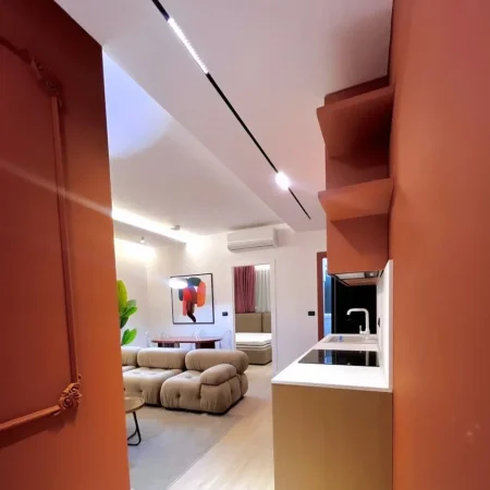 Tirane, shitet apartament 1+1 , 67 m² 155.000 € (Parku Olimpik)