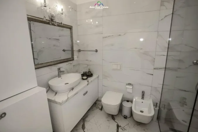 Tirane, jepet me qera apartament 1+1+Ballkon Kati 6, 78 m² 800 € (21 dhjetori)