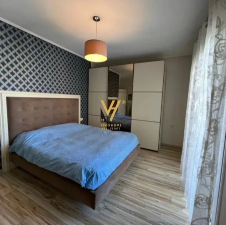 Vlore, shitet apartament 3+1+Ballkon Kati 4, 148 m² 318.000 € (VLORE, LUNGOMARE)