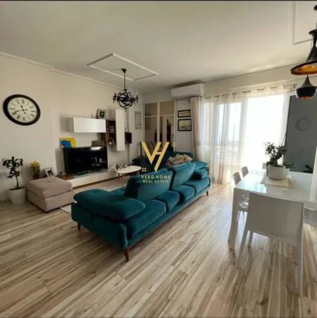 Vlore, shitet apartament 3+1+Ballkon Kati 4, 148 m² 318.000 € (VLORE, LUNGOMARE)