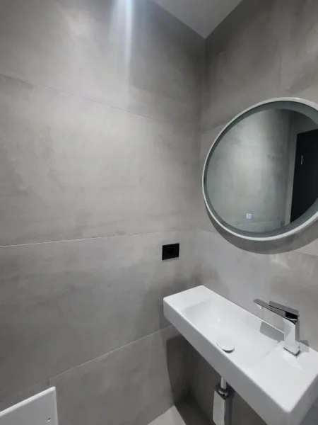 Tirane, shitet apartament 1+1 Kati 1, 90 m² 268.000 € (21 Dhjetori)