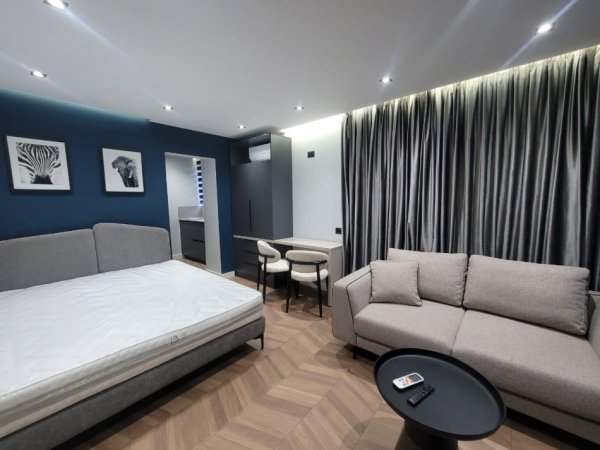 Tirane, shitet apartament 1+1 Kati 1, 90 m² 268.000 € (21 Dhjetori)