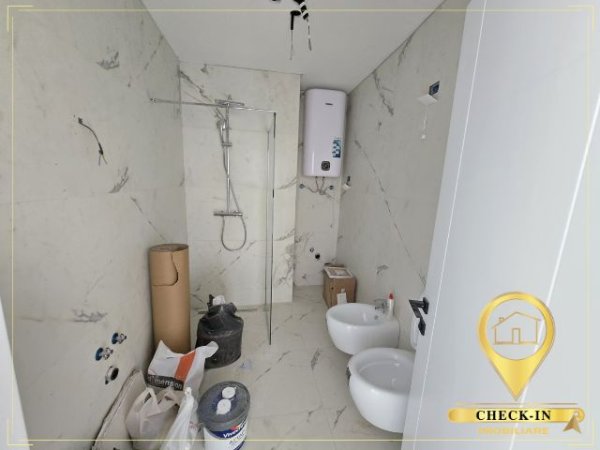 Tirane, shitet apartament 1+1+Aneks+Ballkon Kati 6, 70 m² 260.000 € (Lakev View)