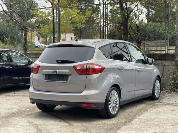 Tirane, shes makine FORD C MAX TITANIUM Nafte, gri metalizato manuale Klima 172.900 km 6.200 €