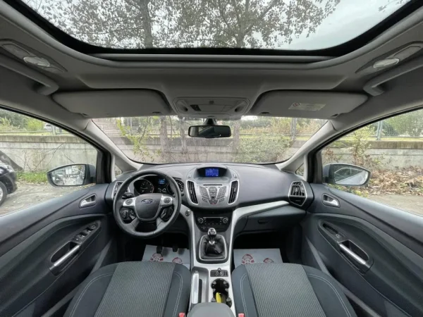 Tirane, shes makine FORD C MAX TITANIUM Nafte, gri metalizato manuale Klima 172.900 km 6.200 €