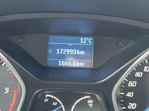 Tirane, shes makine FORD C MAX TITANIUM Nafte, gri metalizato manuale Klima 172.900 km 6.200 €