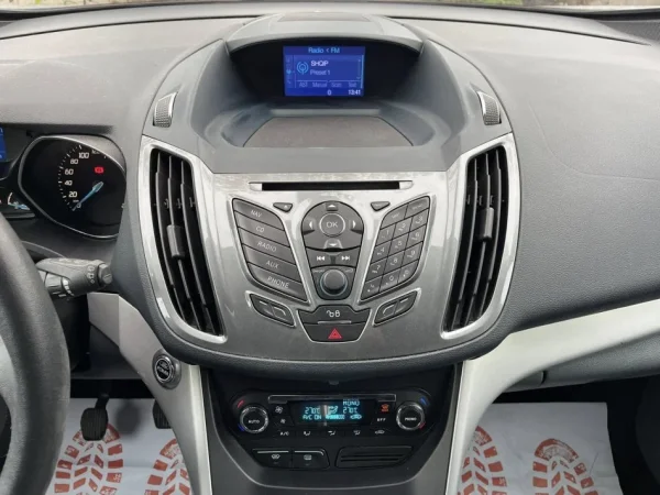 Tirane, shes makine FORD C MAX TITANIUM Nafte, gri metalizato manuale Klima 172.900 km 6.200 €