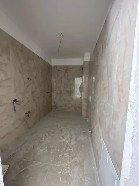 Tirane, shitet apartament 1+1 Kati 4, 75 m² 67.000 € (SHITET APARTAMENT 1+1 TEK KOTARJA!)