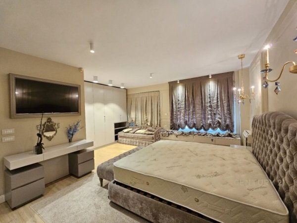 Tirane, jap me qera apartament 3+1+2 , 210 m² 1.350 € (Kodra e Diellit)