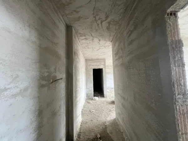 Tirane, shitet apartament 2+1+Ballkon , 105 m² 160.000 € (Jordan Misja)