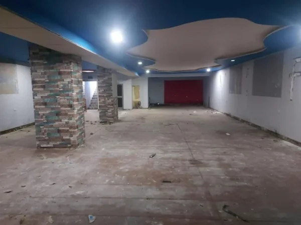 Durres, jepet me qera ambjent biznesi Kati 0, 229 m² 700 € (PLAZH DURRES!)