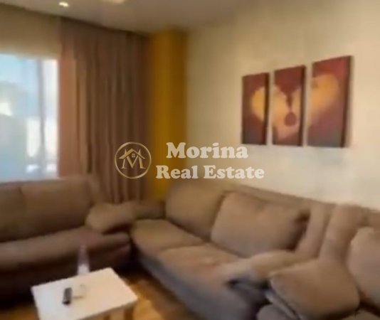 Tirane, jepet me qera apartament 3+1 Kati 9, 120 m² 950 € (Rruga e Kosovarve)