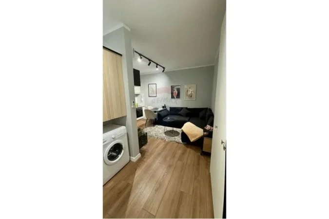 Tirane, jepet me qera 1+1 Kati 8, 55 m² 550 € (Bulevardi Zogu I, Shqipëri)