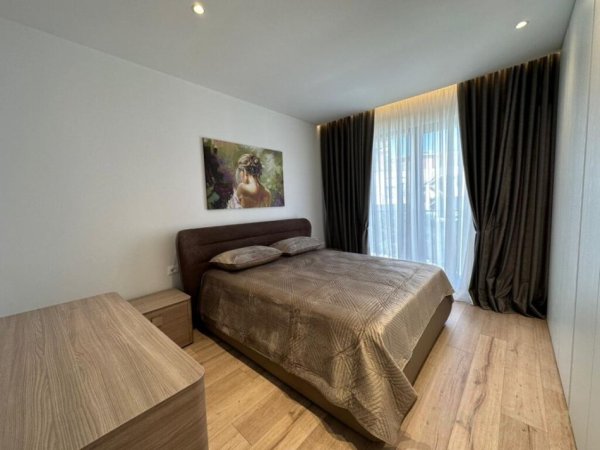Tirane, jap me qera apartament 1+1+POST PARKIMI+Ballkon , 80 m² 750 € (Kodra e Diellit)