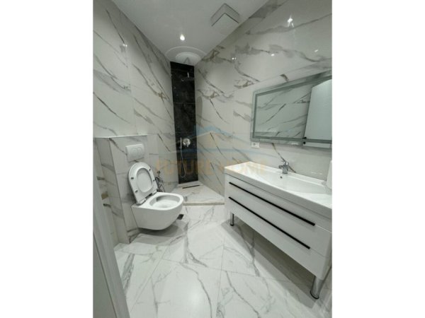 Tirane, shitet apartament 1+1 Kati 3, 65 m² 135.000 € (Kodra e Diellit)
