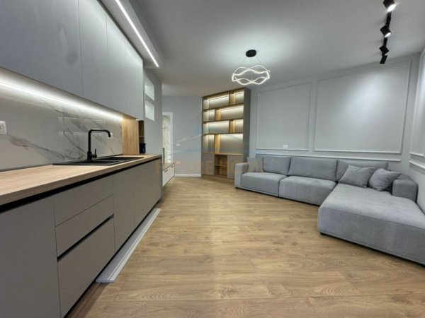 Tirane, shitet apartament 1+1 Kati 3, 65 m² 135.000 € (Kodra e Diellit)