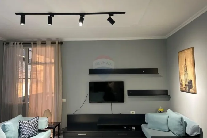 Tirane, jepet me qera apartament 2+1 Kati 5, 102 m² 650 € (Shkolla Baletit, Shqipëri)