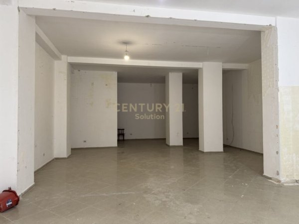 Tirane, shes ambjent biznesi Kati 1, 146 m² 321.000 € (ASTIR)