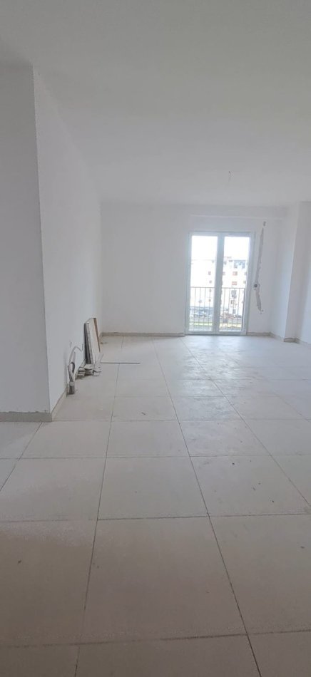 SHITET APARTAMENT 1+1 NE ASTIR , KOMPLEKSI JOLLA , 98,000 EURO