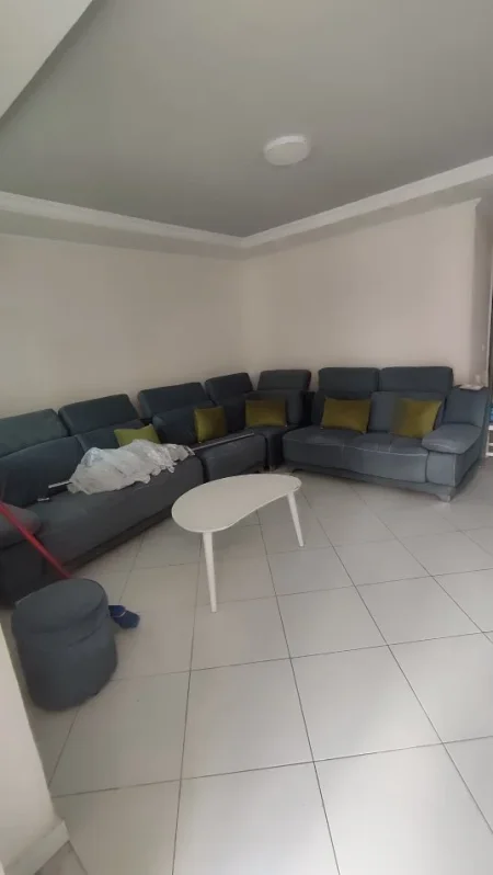 Tirane, jepet me qera apartament 3+1 Kati 3, 150 m² 700 € (Don Bosko)