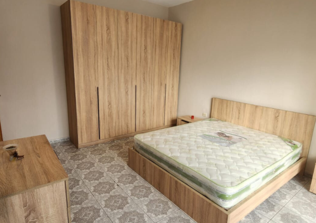 Tirane, jepet me qera apartament 1+1 Kati 2, 70 m² 450 € (Rruga e Dibres)