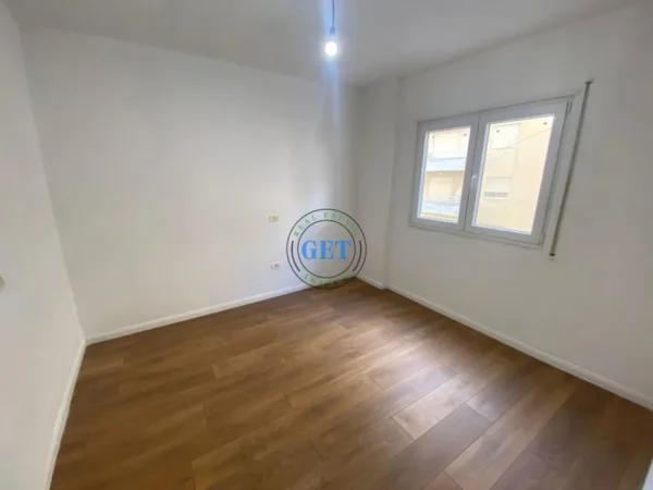 Durres, shitet apartament 1+1 , 80.000 € (Plazh Iliria, Durres!!)
