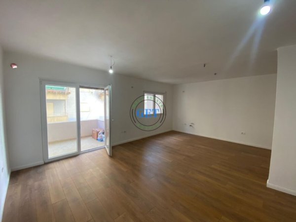 Durres, shitet apartament 1+1 , 80.000 € (Plazh Iliria, Durres!!)