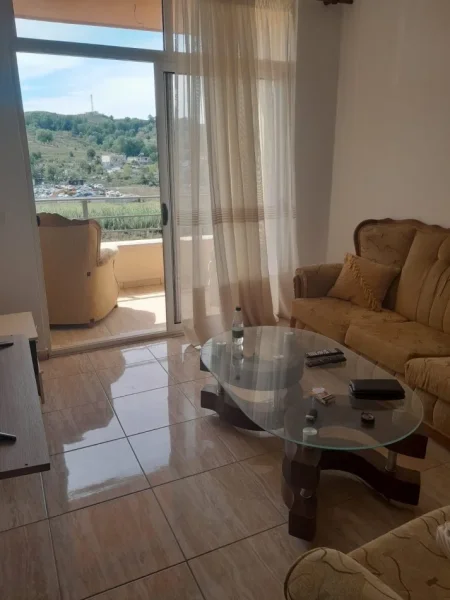 Tirane, jepet me qera apartament 1+1 Kati 4, 70 m² 330 € (KOMPLEKSI FRATARI)