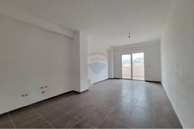Tirane, shitet apartament 2+1+Ballkon Kati 3, 111 m² 156.500 € (Dritan Hoxha)