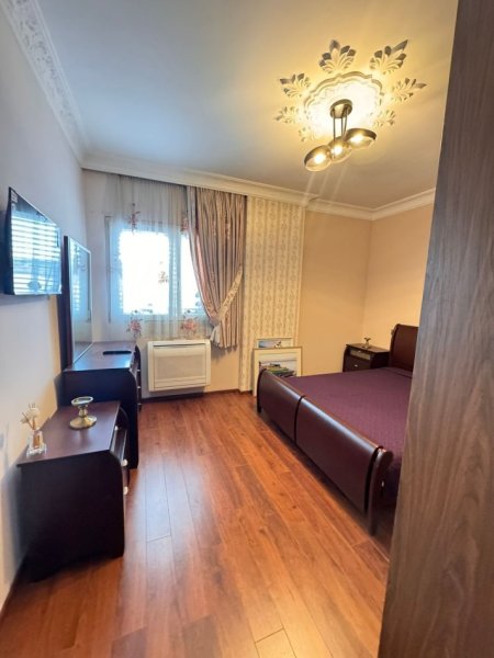 Durres, jepet me qera apartament 1+1 Kati 7, 60 m² 350 € (KAZAZI DURRES!)