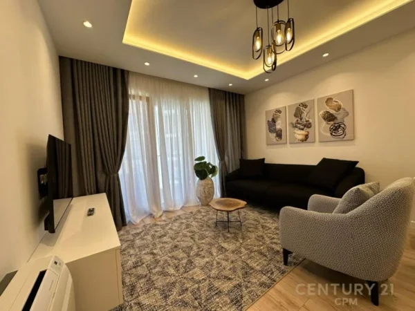 Tirane, jepet me qera 1+1 Kati 2, 70 m² 750 € (Kodra e diellit)