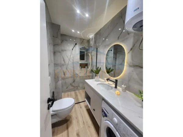 Durres, shitet apartament 1+1 Kati 5, 65 m² 120.000 € (Plazh Iliria, Durres)