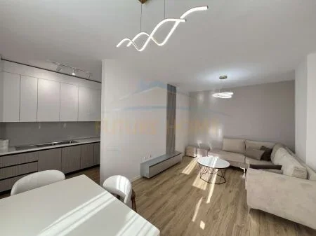 Tirane, shitet apartament 2+1 Kati 6, 91 m² 118.000 € (UNAZA E RE)