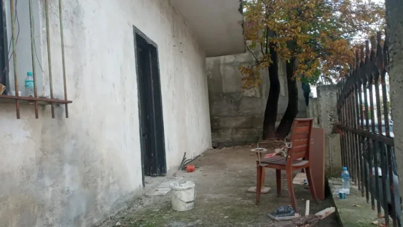 Tirane, shitet shtepi 1 Katshe Kati 1, 180 m² 250.000 € (Seit Gega)